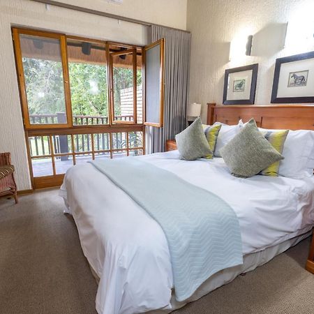 Legend Safaris 257A - In Kruger Park Lodge Hazyview Extérieur photo