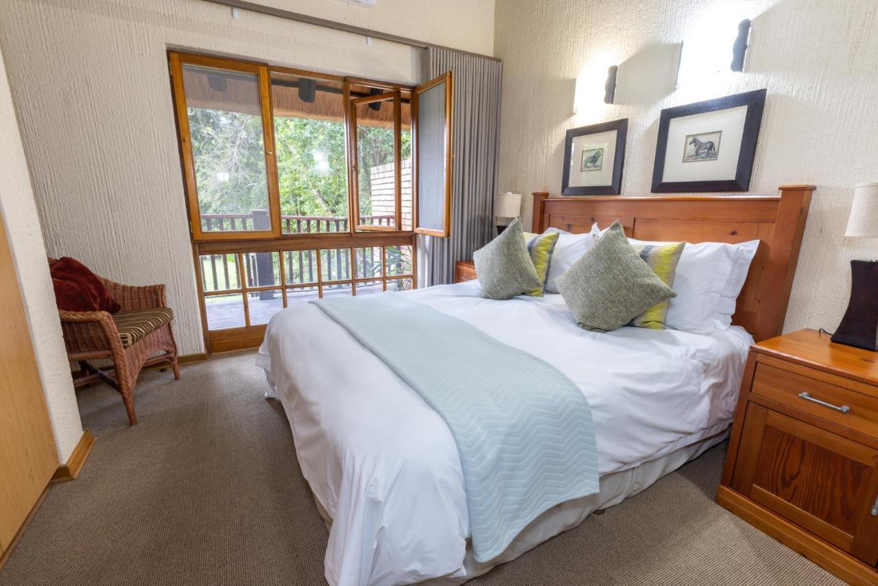 Legend Safaris 257A - In Kruger Park Lodge Hazyview Extérieur photo